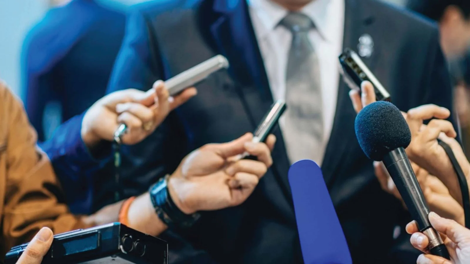 Build positive relationships with the media.